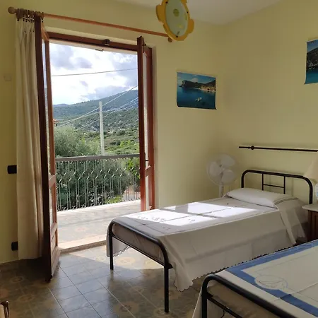 Casa Degli Oleandri Sul Cortile R6314 * קאלה גונונה