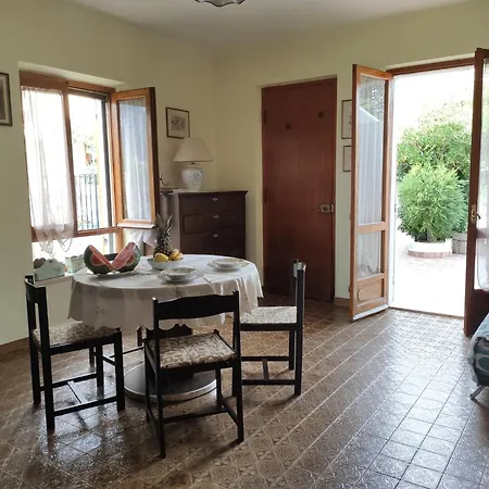 Casa Degli Oleandri Sul Cortile R6314 דירה